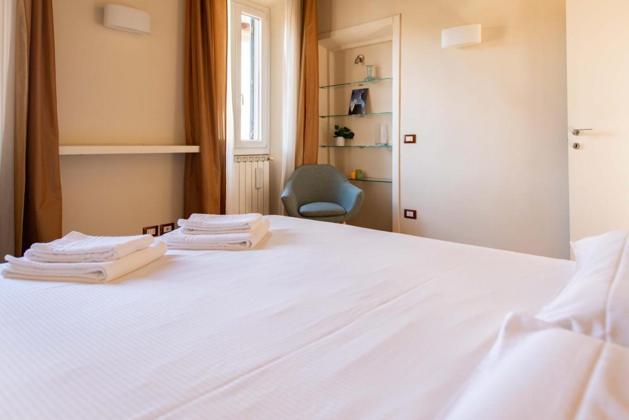 Modern, Bright Near Boboli Gardens & Santo Spirito - Homeunity Florencia Exterior foto